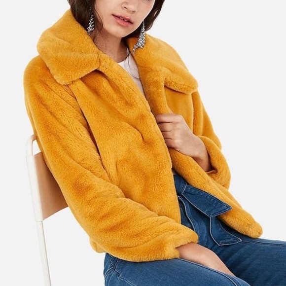 express yellow jacket